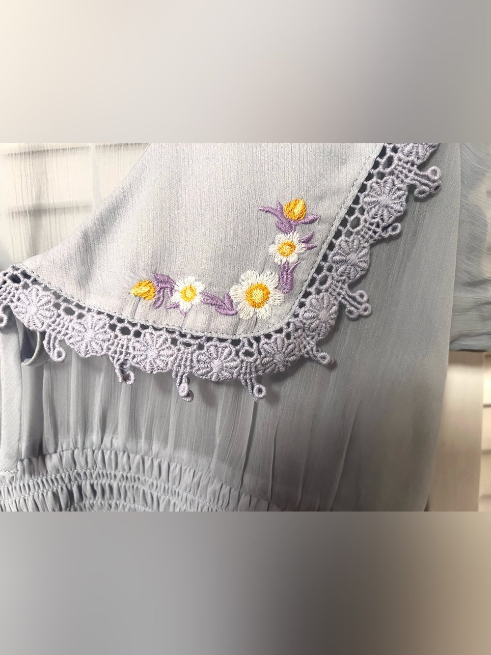 Urban Outfitters LARGE Kimchi Blue Sheer Blouse - Feminine Cropped - Picture 3 of 6